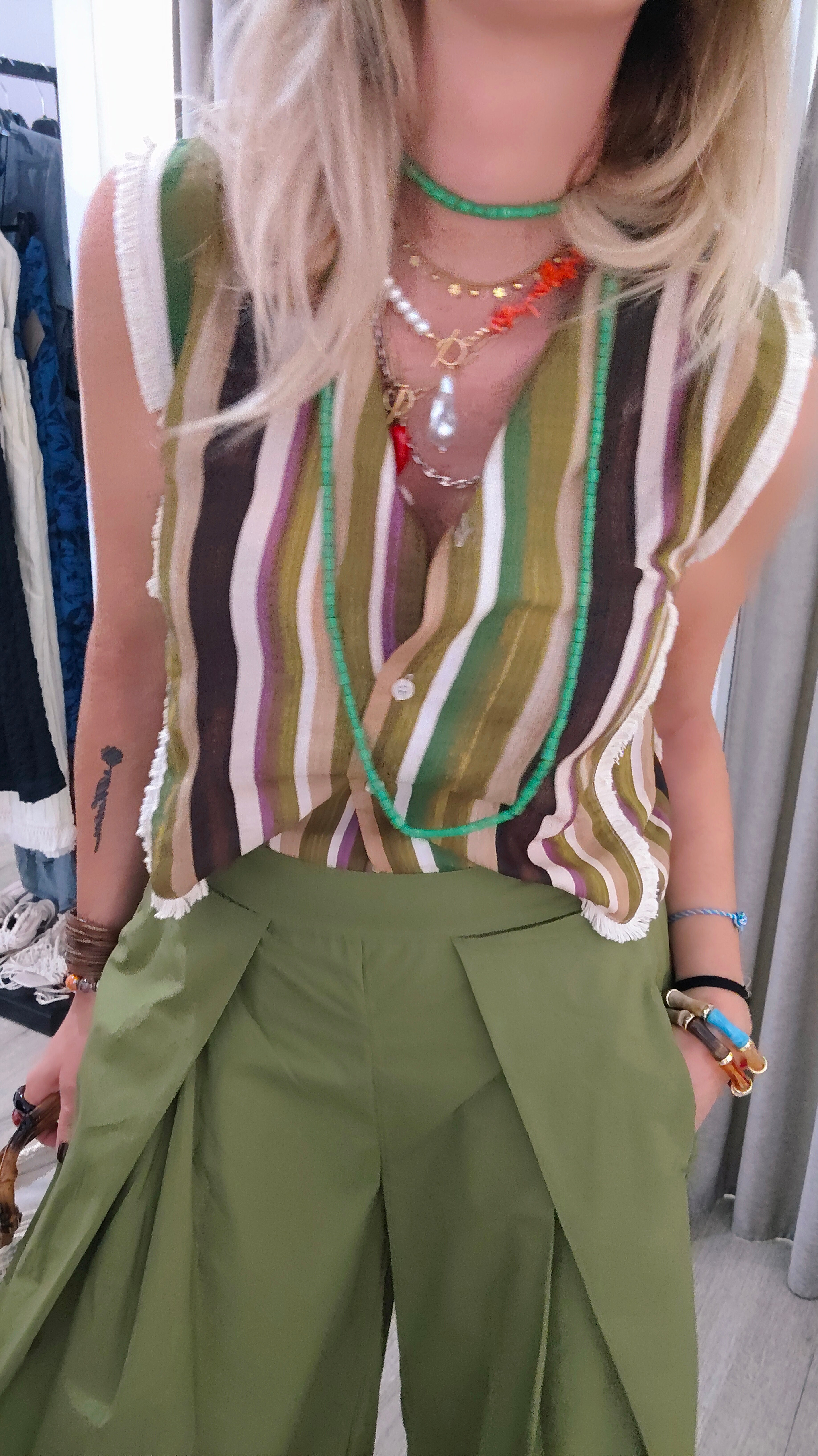 PANTALÓN ANCHO PLIEGUES