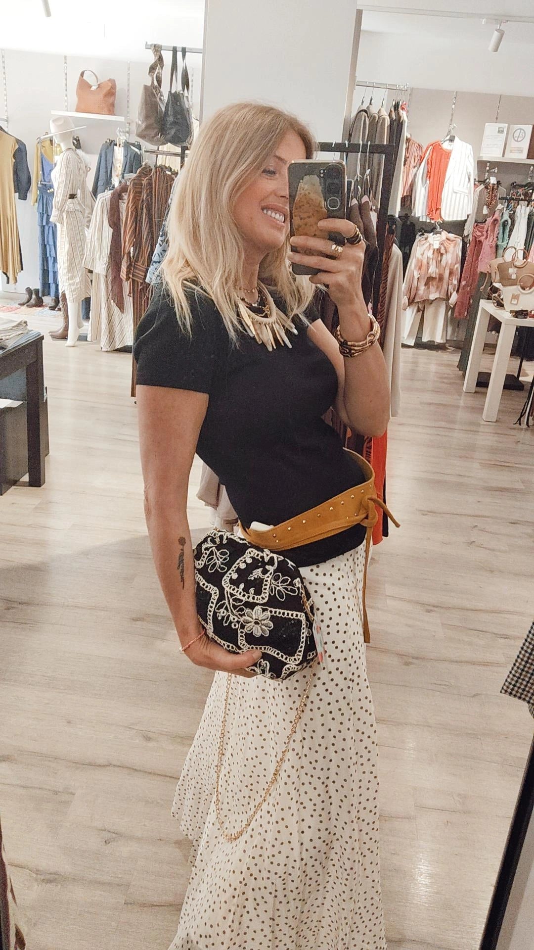 FALDA LUNARES