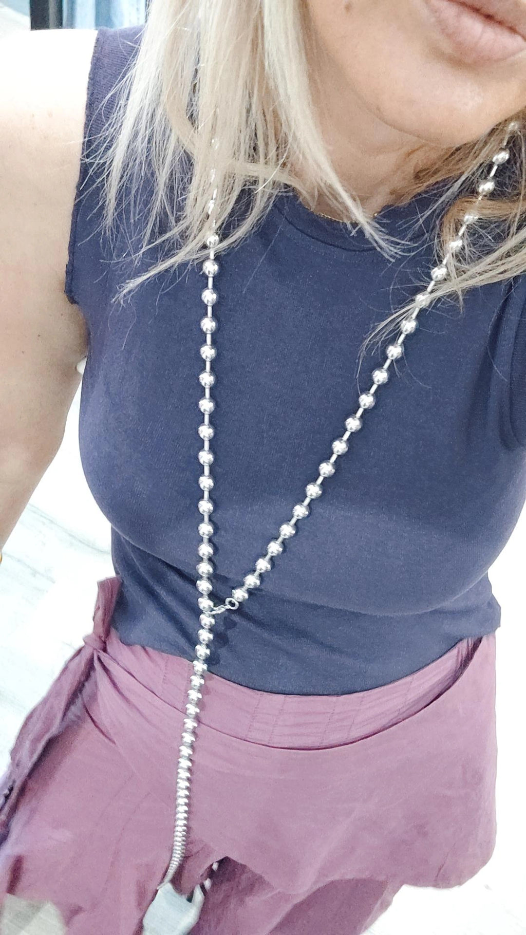 CAMISETA CUELLO ONDULADO