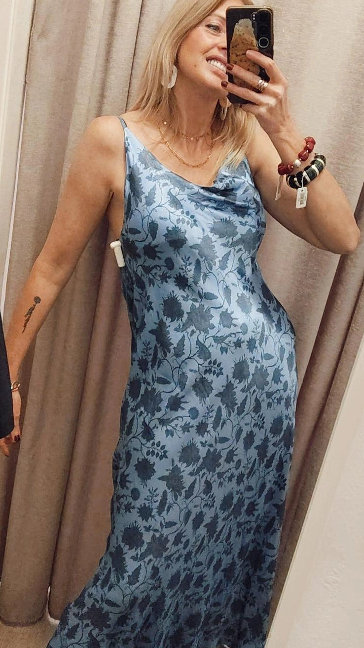 VESTIDO FLORAL AZUL