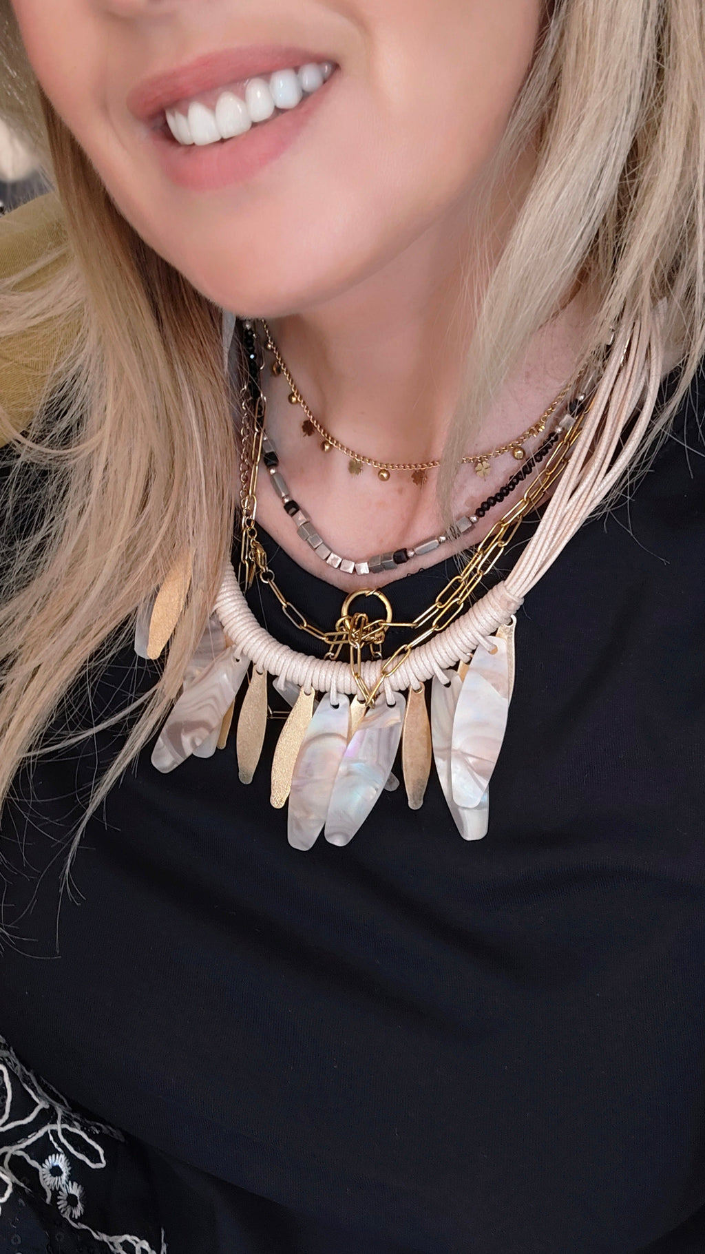 COLLAR BOHO-CHIC