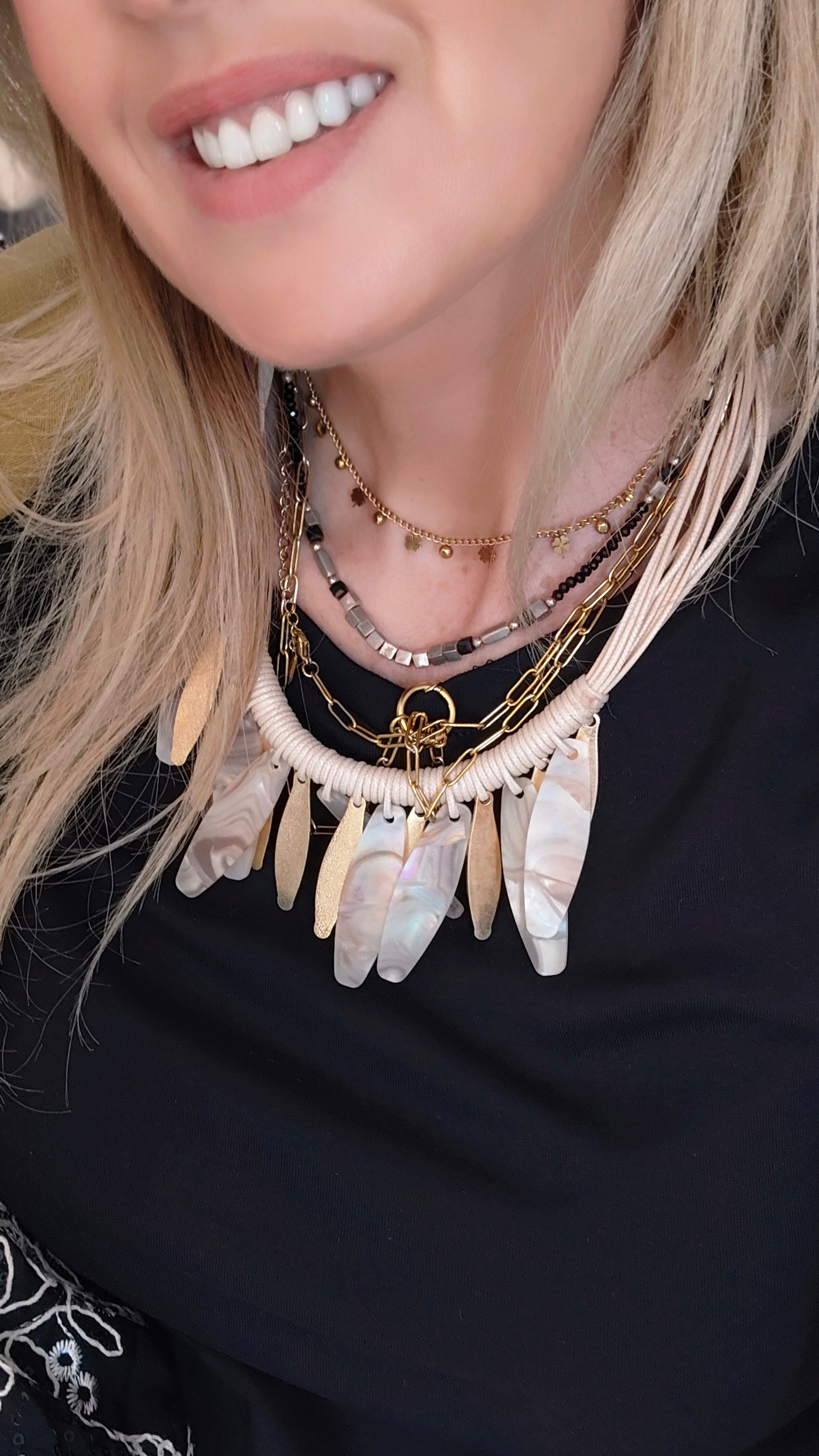 COLLAR BOHO-CHIC