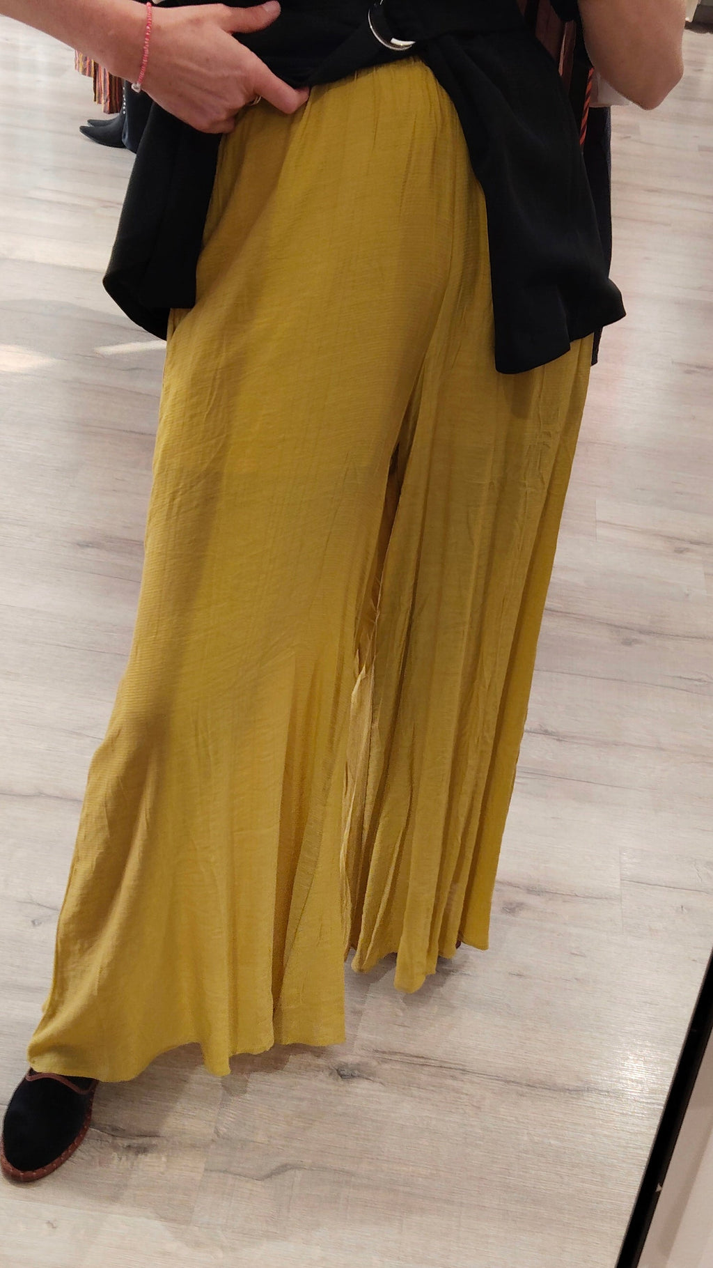 PANTALÓN MOSTAZA