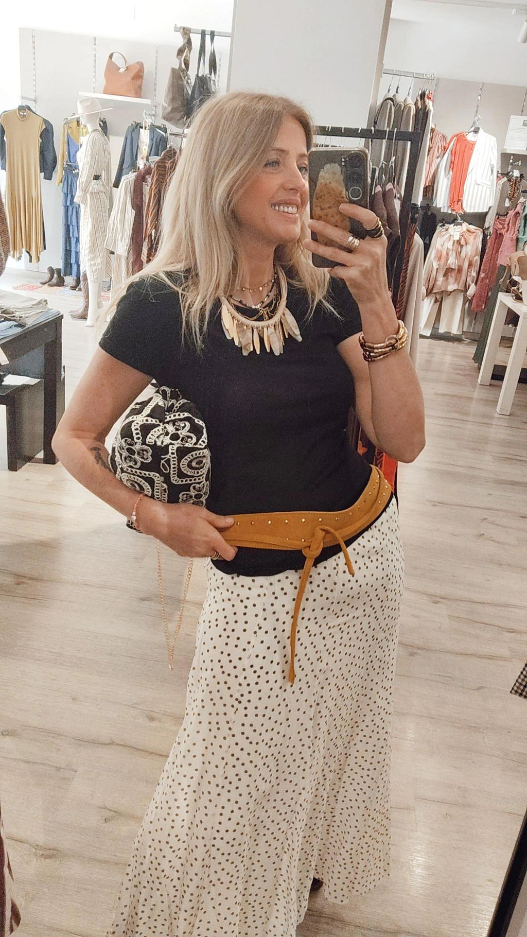 FALDA LUNARES