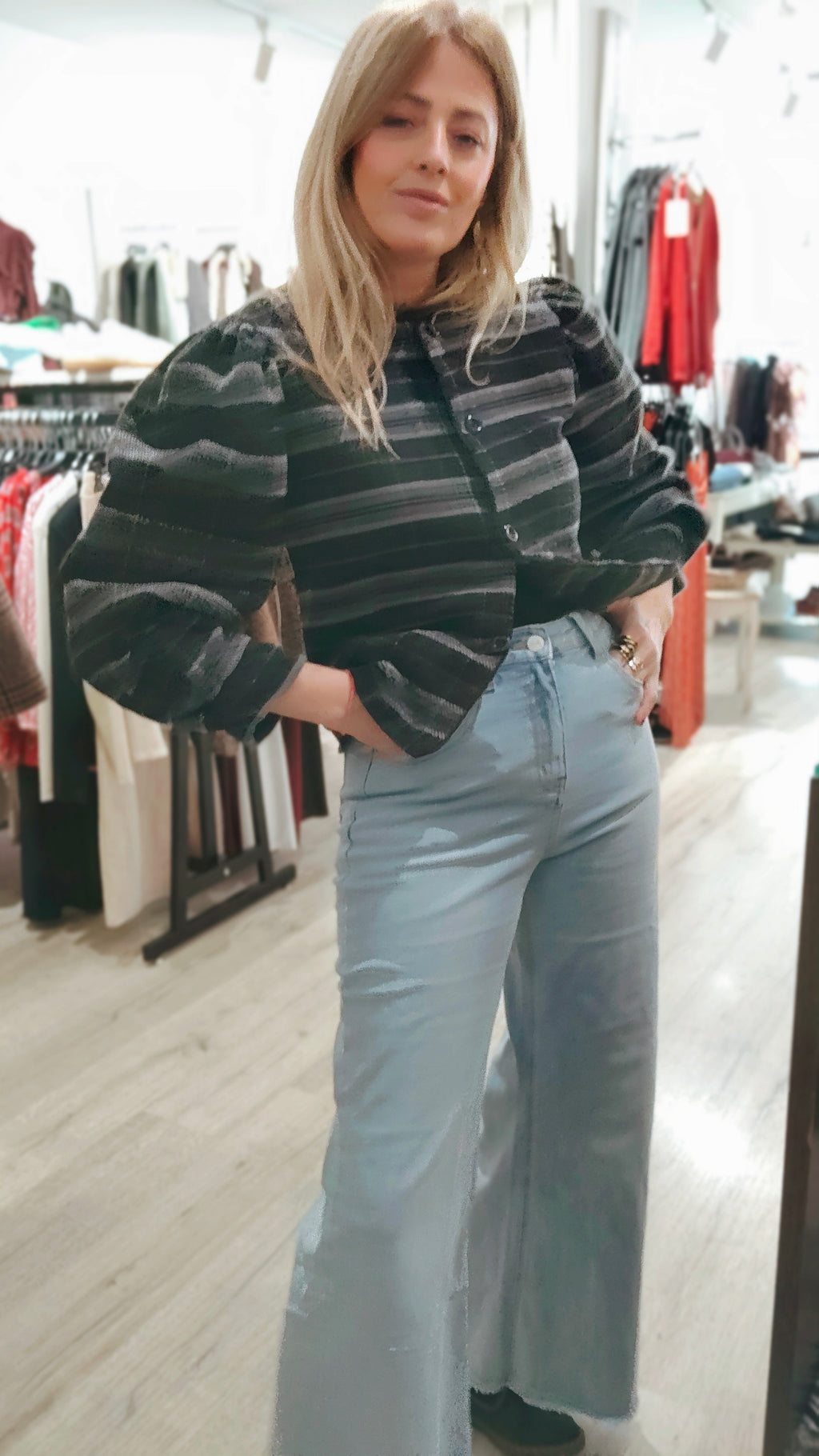 PANTALÓN VAQUERO DESFLECADO