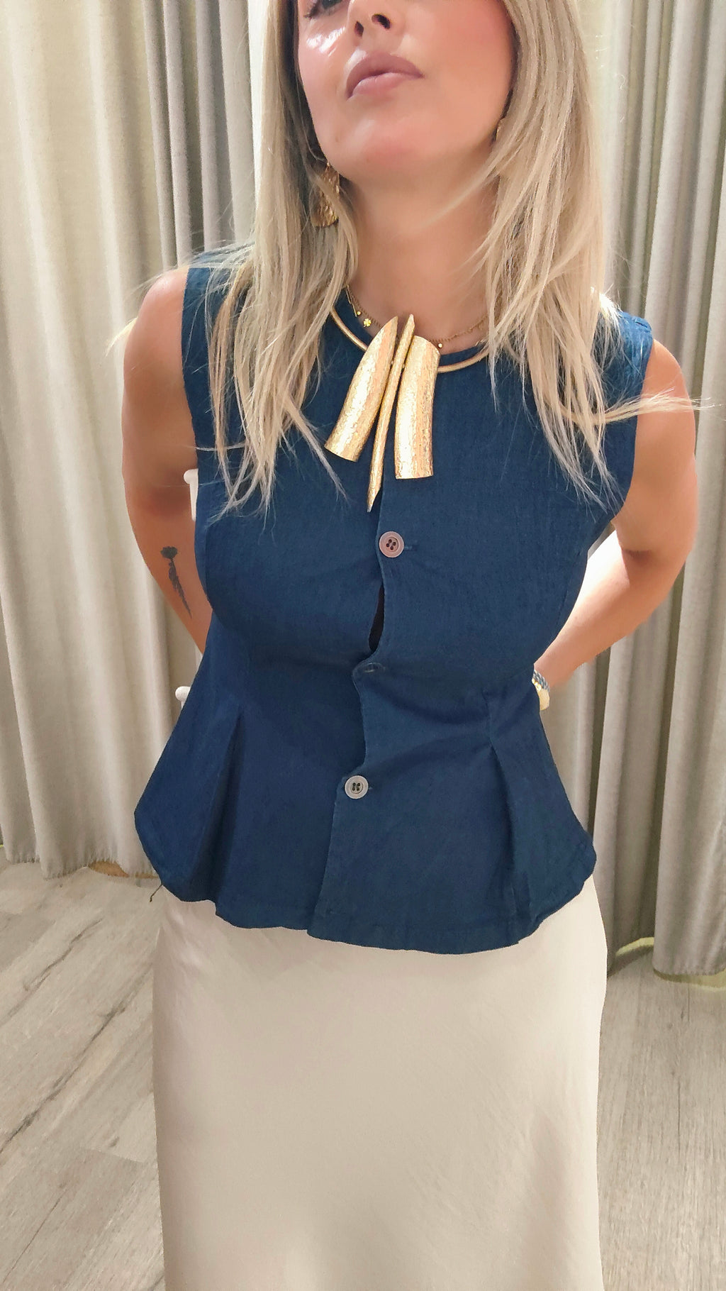 CHALECO DENIM ENTALLADO PEPLUM