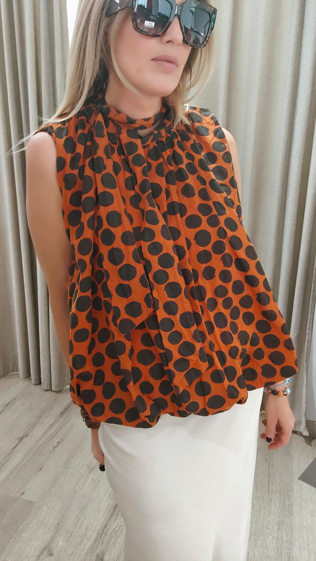 TOP HALTER NARANJA LUNARES