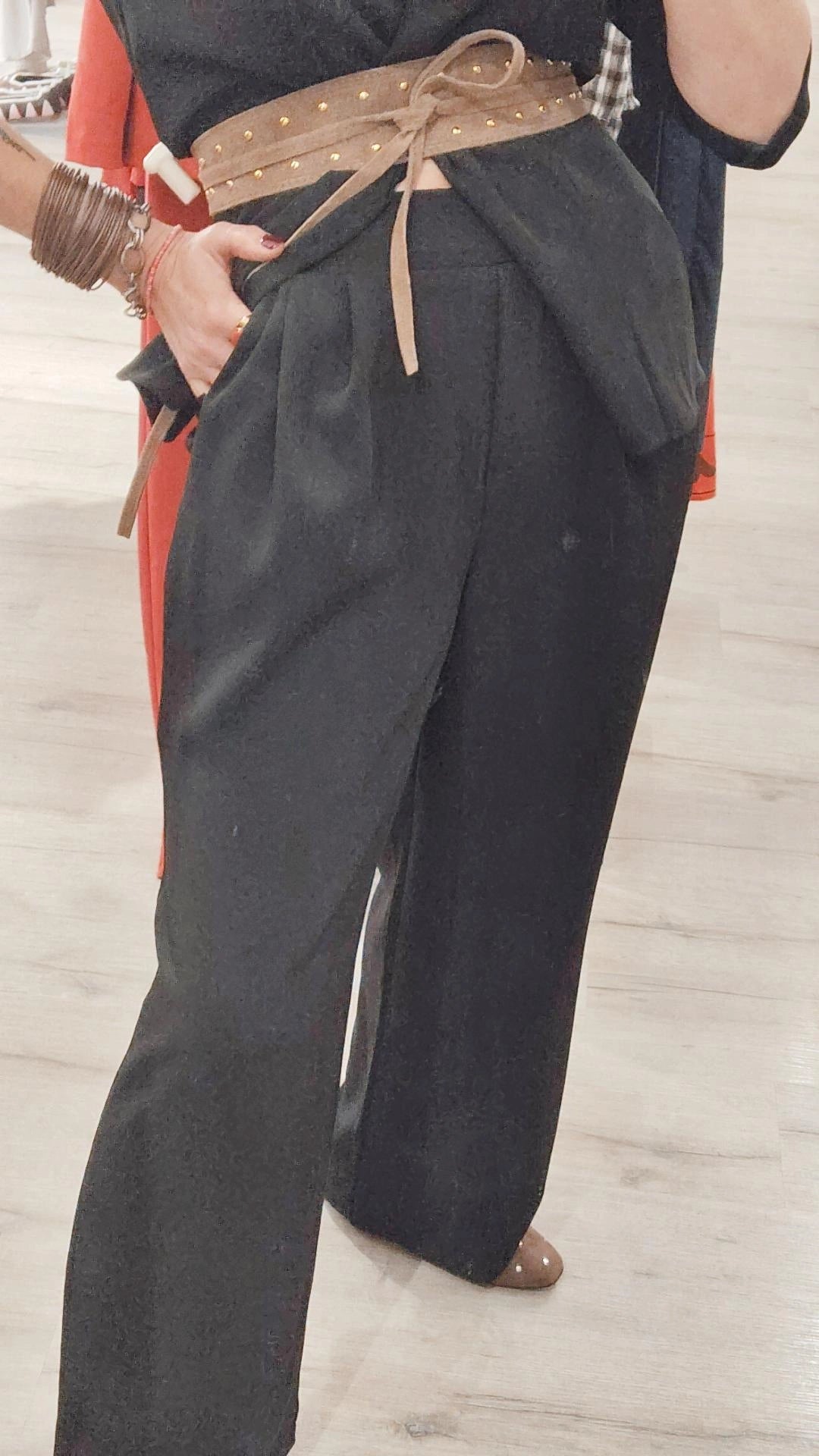 PANTALÓN LEVITA