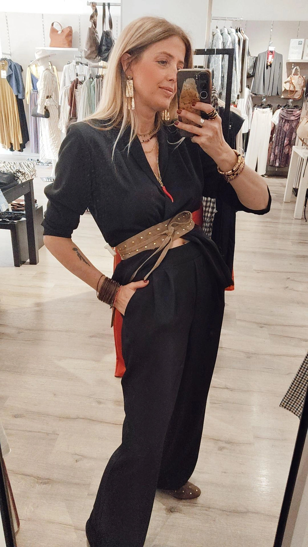 PANTALÓN LEVITA