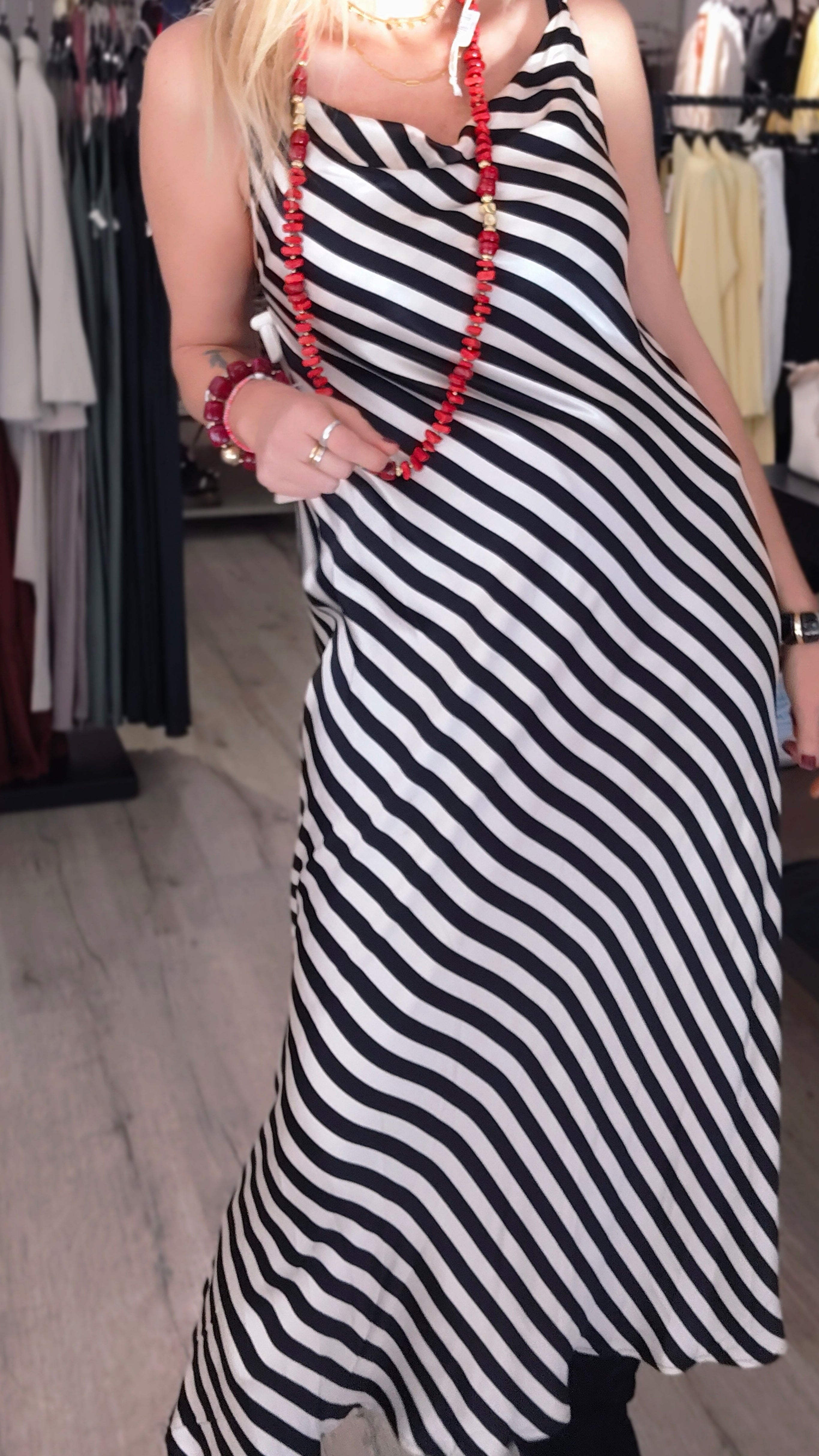 VESTIDO MAREJADA NEGRO