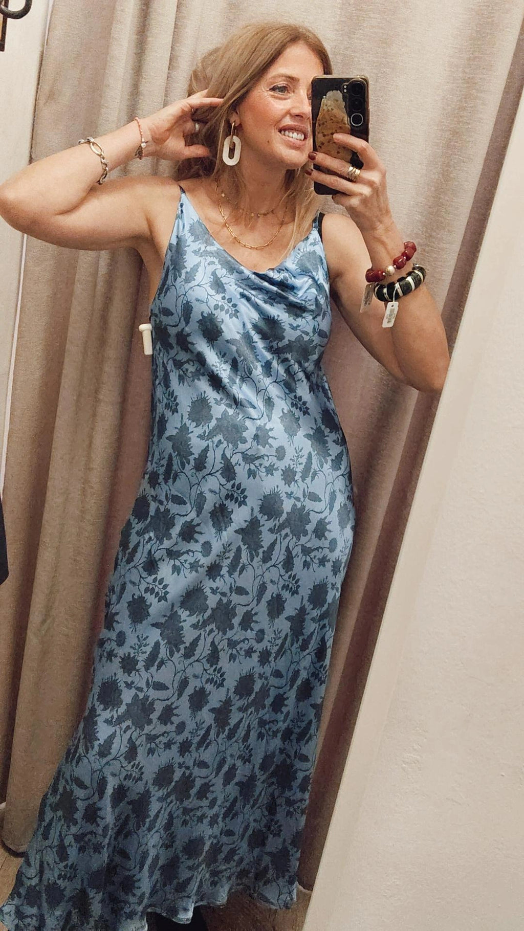 VESTIDO FLORAL AZUL